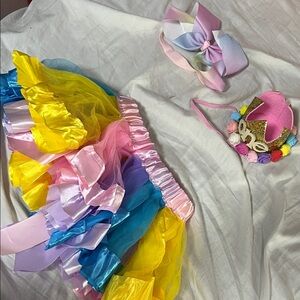 ONE Colorful Ruffled Skirt with Accessories